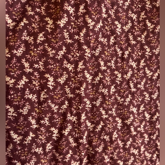 Doen Buttercup Mini Dress in Wine Winter Ditsy Floral Print - Picture 6 of 13